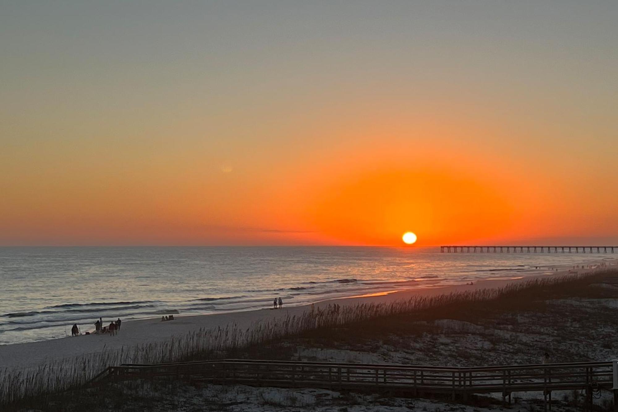 Dollar W202 Apartment Pensacola Beach
